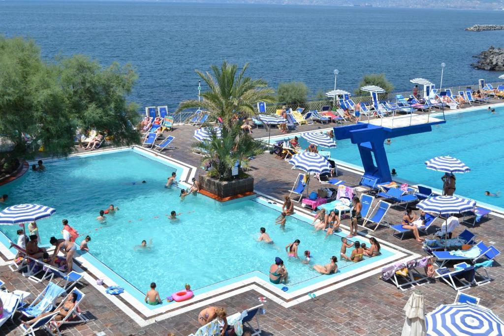 Puntaquattroventi Hotel Ercolano Exterior foto